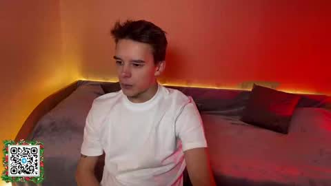 Snapshot of barney_kevin chatting on December 23, 2024, 6:58 pm Fansly  Barney  and Kevin T  online show from December 23, 2024, 6:58 pm