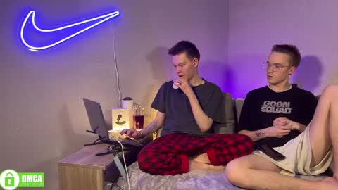 Snapshot of barney_kevin chatting on March 1, 2025, 7:26 pm Fansly  Barney  and Kevin T  online show from March 1, 2025, 7:26 pm
