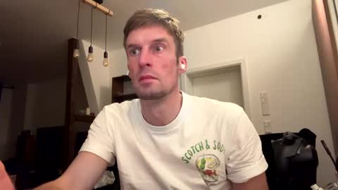 Snapshot of basst23 chatting on January 6, 2025, 12:48 am basst23 online show from January 6, 2025, 12:48 am