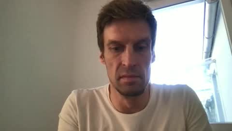 Snapshot of basst23 chatting on September 23, 2025, 8:17 am basst23 online show from September 23, 2025, 8:17 am