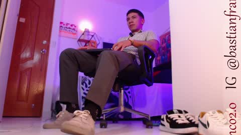 Snapshot of bastian_franco01 chatting on December 2, 2024, 1:03 am Bastian Independent Model online show from December 2, 2024, 1:03 am