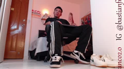 Snapshot of bastian_franco01 chatting on December 15, 2024, 2:08 am Bastian Independent Model online show from December 15, 2024, 2:08 am