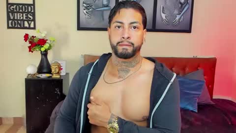 Snapshot of bastian_jones1 chatting on March 6, 2025, 5:14 am bastian_jones1 online show from March 6, 2025, 5:14 am