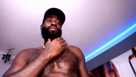 Snapshot of bastianrivas chatting on September 29, 2025, 12:38 am Bastian. online show from September 29, 2025, 12:38 am