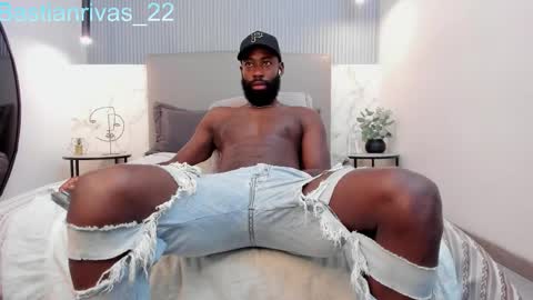 Snapshot of bastianrivas chatting on October 17, 2025, 11:46 am Bastian. online show from October 17, 2025, 11:46 am