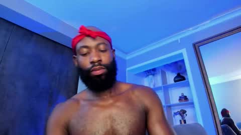 Snapshot of bastianrivas chatting on November 4, 2025, 12:15 pm Bastian. online show from November 4, 2025, 12:15 pm