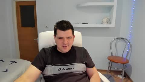 Snapshot of basystem8 chatting on January 15, 2025, 1:52 pm BASY online show from January 15, 2025, 1:52 pm