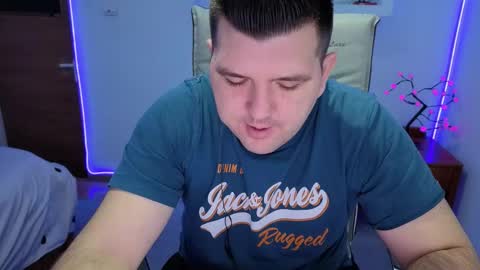 Snapshot of basystem8 chatting on October 17, 2025, 2:59 am BASY online show from October 17, 2025, 2:59 am