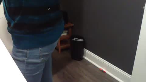 battlewolfxx online show from February 23, 2025, 4:17 am