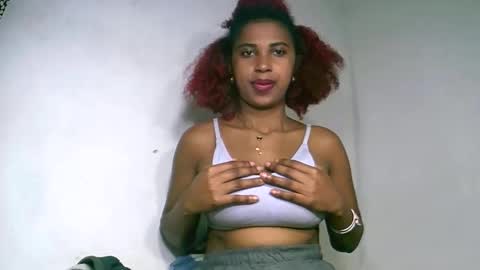 bavianona online show from September 9, 2025, 3:06 am