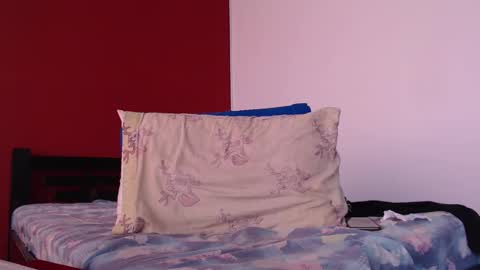 Snapshot of bayonette_black chatting on January 13, 2025, 3:15 pm bayonette_black online show from January 13, 2025, 3:15 pm