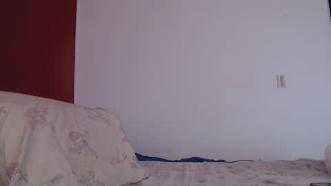 Snapshot of bayonette_black chatting on September 17, 2025, 12:07 pm bayonette_black online show from September 17, 2025, 12:07 pm