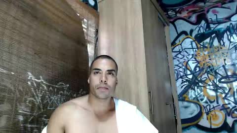 Snapshot of bbc_monster1 chatting on September 17, 2025, 10:00 pm Justin online show from September 17, 2025, 10:00 pm