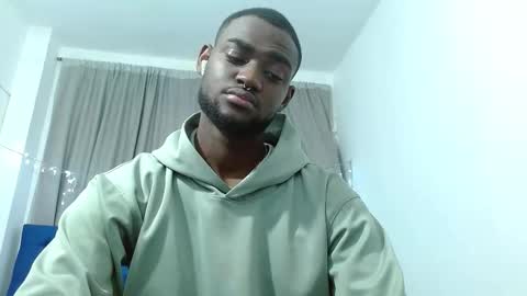 Andrew  online show from November 5, 2025, 3:17 am