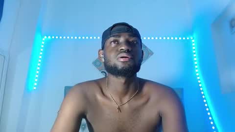 Andrew  online show from November 20, 2025, 6:46 am