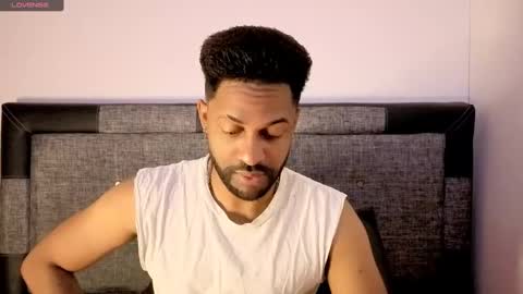 john online show from October 2, 2025, 2:51 am