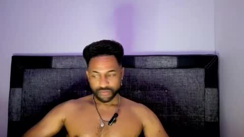 john online show from November 12, 2025, 4:35 am