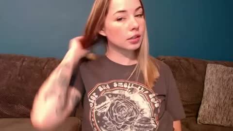 bbgirlnextdoor online show from October 11, 2025, 6:50 pm