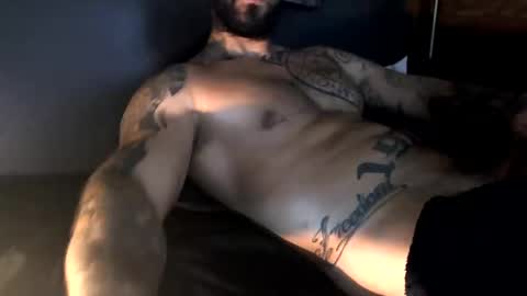 Snapshot of bby044 chatting on December 18, 2024, 10:08 am bby044 online show from December 18, 2024, 10:08 am