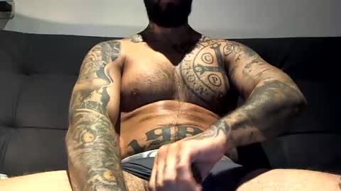 Snapshot of bby044 chatting on December 30, 2024, 9:37 am bby044 online show from December 30, 2024, 9:37 am