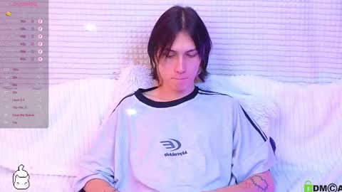 Snapshot of bd_black chatting on September 29, 2025, 12:10 pm Aiden online show from September 29, 2025, 12:10 pm