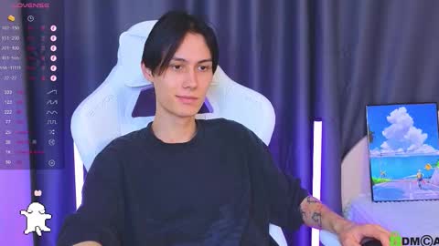 Snapshot of bd_black chatting on December 14, 2025, 2:39 am Aiden online show from December 14, 2025, 2:39 am