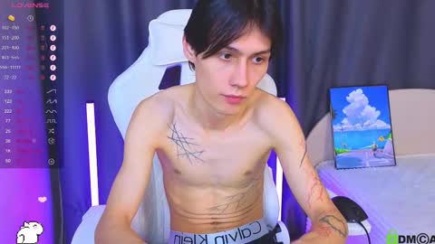 Snapshot of bd_black chatting on December 14, 2025, 2:44 pm Aiden online show from December 14, 2025, 2:44 pm