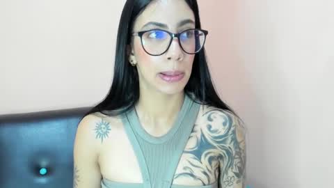 daniela villamizar online show from January 11, 2025, 2:25 pm