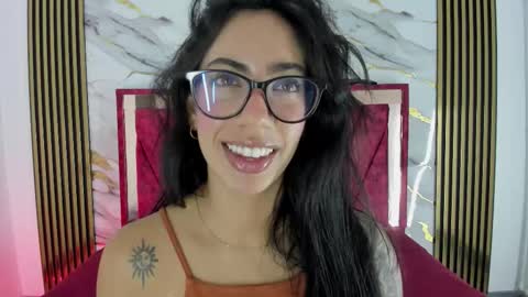 daniela villamizar online show from October 3, 2025, 1:41 pm