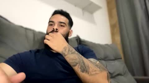 Snapshot of beardmax chatting on October 4, 2025, 4:43 am Min online show from October 4, 2025, 4:43 am