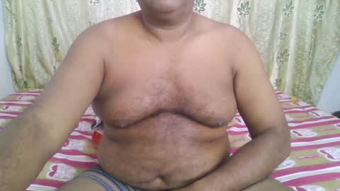 Snapshot of beargryzzly chatting on December 7, 2024, 3:04 am Grizzly online show from December 7, 2024, 3:04 am