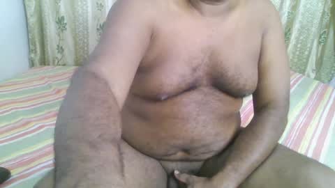 Snapshot of beargryzzly chatting on December 23, 2024, 7:09 pm Grizzly online show from December 23, 2024, 7:09 pm