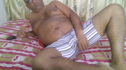 Snapshot of beargryzzly chatting on January 9, 2025, 1:13 pm Grizzly online show from January 9, 2025, 1:13 pm