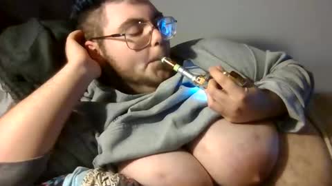 Snapshot of bearmoon820430 chatting on October 1, 2025, 3:34 am bearmoon820430 online show from October 1, 2025, 3:34 am