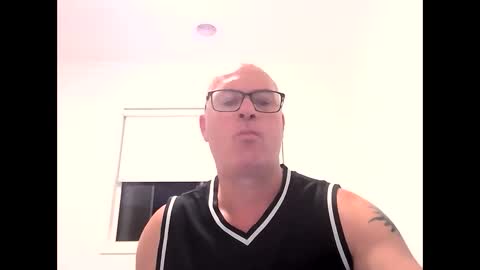 Snapshot of beatsboy87 chatting on February 28, 2025, 9:25 am beatsboy87 online show from February 28, 2025, 9:25 am