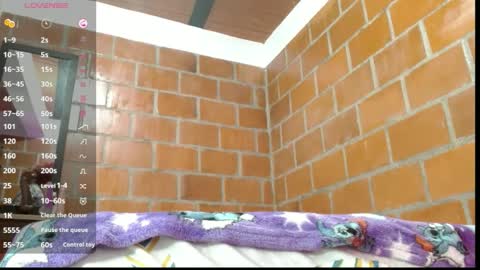 Snapshot of beatziedreams chatting on October 24, 2025, 1:51 pm Beatzie online show from October 24, 2025, 1:51 pm