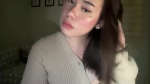 Sweet Aya online show from December 11, 2024, 5:04 pm