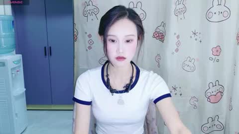 Snapshot of beauty_hanhan chatting on October 13, 2025, 11:21 am beauty_hanhan online show from October 13, 2025, 11:21 am
