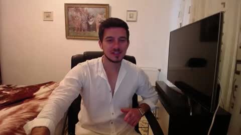 Snapshot of beauty_hard_beast chatting on September 22, 2025, 11:45 am Mia and Jake online show from September 22, 2025, 11:45 am