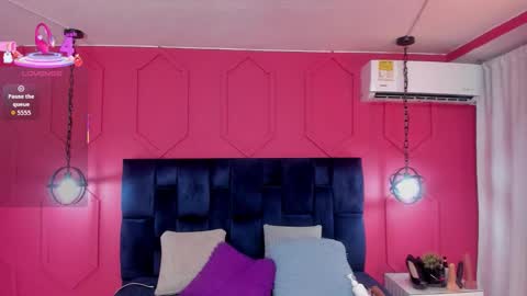 Chantall online show from November 30, 2025, 11:36 am