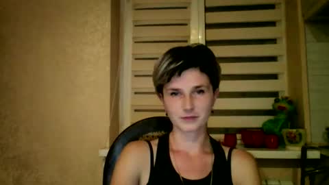 BeautyKsenia online show from December 3, 2025, 7:23 pm