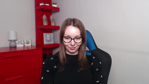 Zoe online show from December 16, 2024, 10:29 am