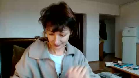 Snapshot of bebacksooon chatting on December 25, 2024, 9:13 am Raluca online show from December 25, 2024, 9:13 am