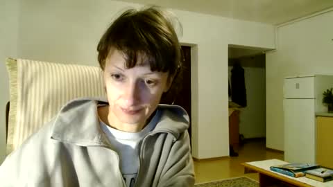 Snapshot of bebacksooon chatting on December 25, 2024, 5:26 pm Raluca online show from December 25, 2024, 5:26 pm