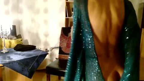 Snapshot of bebacksooon chatting on March 8, 2025, 7:53 pm Raluca online show from March 8, 2025, 7:53 pm