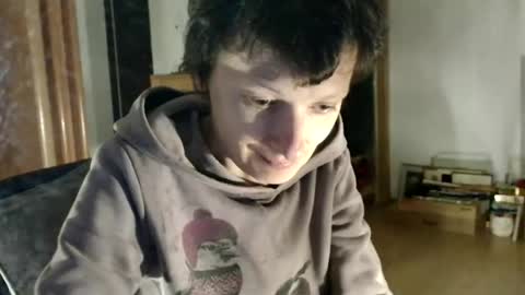 Snapshot of bebacksooon chatting on November 25, 2025, 9:04 pm Raluca online show from November 25, 2025, 9:04 pm