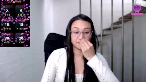 Daniela online show from October 8, 2025, 7:00 pm