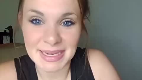 Snapshot of becky2994 chatting on October 29, 2025, 7:10 am BECKY BOO online show from October 29, 2025, 7:10 am