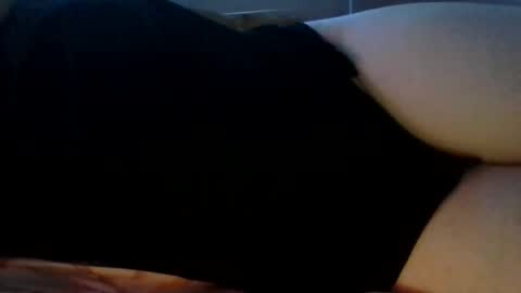 Snapshot of beeinmedeep chatting on March 7, 2025, 1:31 am beeinmedeep online show from March 7, 2025, 1:31 am