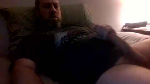 beekstar online show from October 8, 2025, 2:42 am